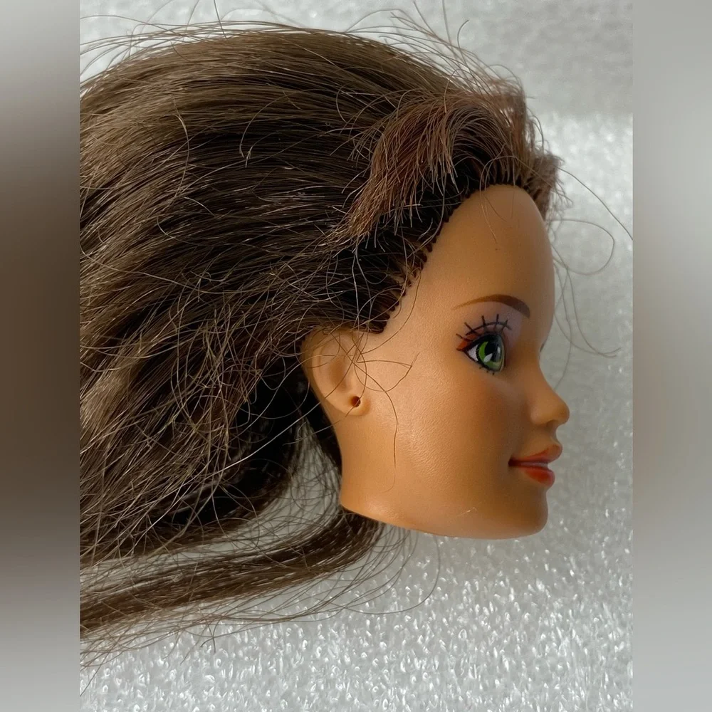Barbie vintage 1990s